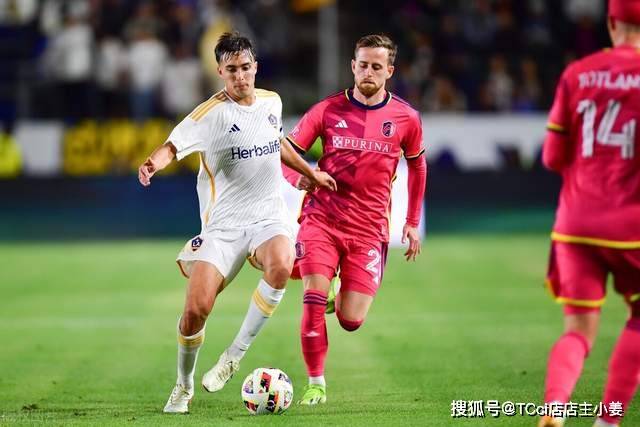宁波FC遭遇主场三连败，李玮锋接受责任，球迷依旧支持
